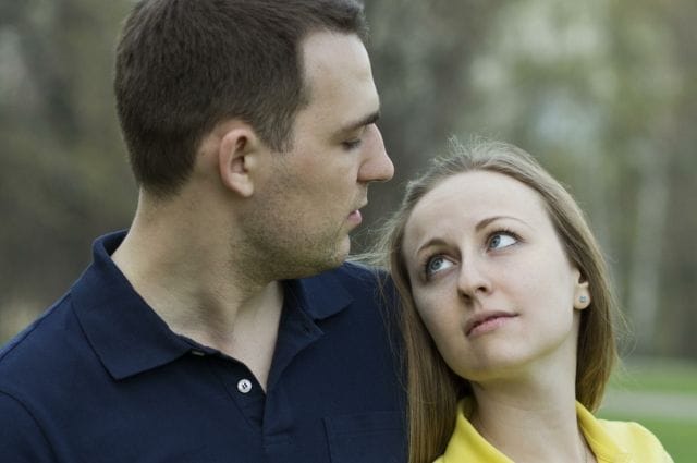 Relaciones malsanas: 7 señales y 7 razones Un montón de señales de relaciones poco saludables.