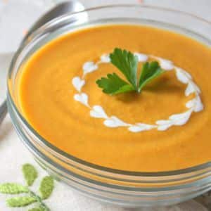 ¿Cuántas zanahorias necesita comer para mejorar la visión y qué vitaminas hay en la composición? ¿Las zanahorias son buenas para la vista?