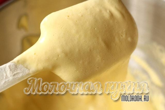 Шарлотка в духовці. Шарлотка з яблуками в духовці. топ швидких і смачних рецептів пишною шарлотки