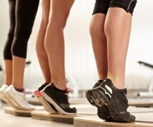 Sports calves: how to build calf muscles at home. We swing the calf muscles on our own at home.