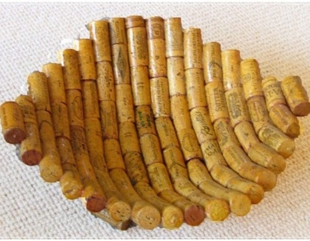 Crafts from wine corks with your own hands. Lots of wine cork craft ideas for home and garden