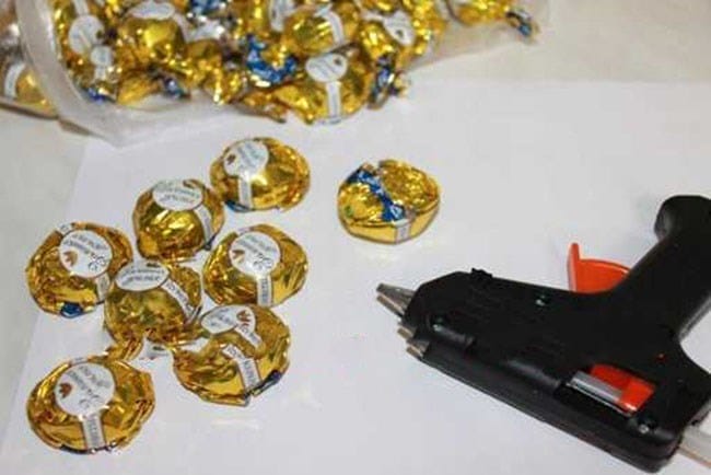 Сама собі флорист: як зробити букет з квітів. 15 способів зробити гарний букет з цукерок своїми руками
