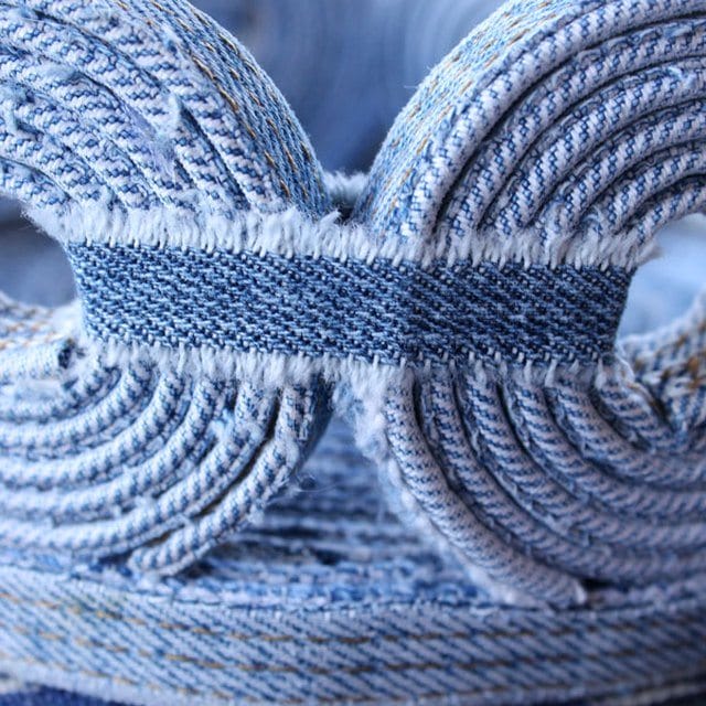 Eine magische Transformation alter Jeans: Ideen für Nadelfrauen. Wie macht man aus Jeans mit eigenen Händen einen Rock?