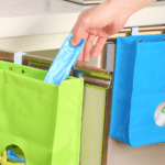 Como guardar sacos na cozinha: ideias que nunca lhe passaram pela cabeça. Maneiras de guardar sacolas na cozinha de casa