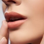 Aggiungi colore: tinta: un’alternativa per coloro a cui non piace il rossetto
