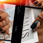 Boring classic: black manicure that you want to repeat
